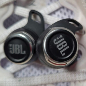JBL Reflect Flow Pro