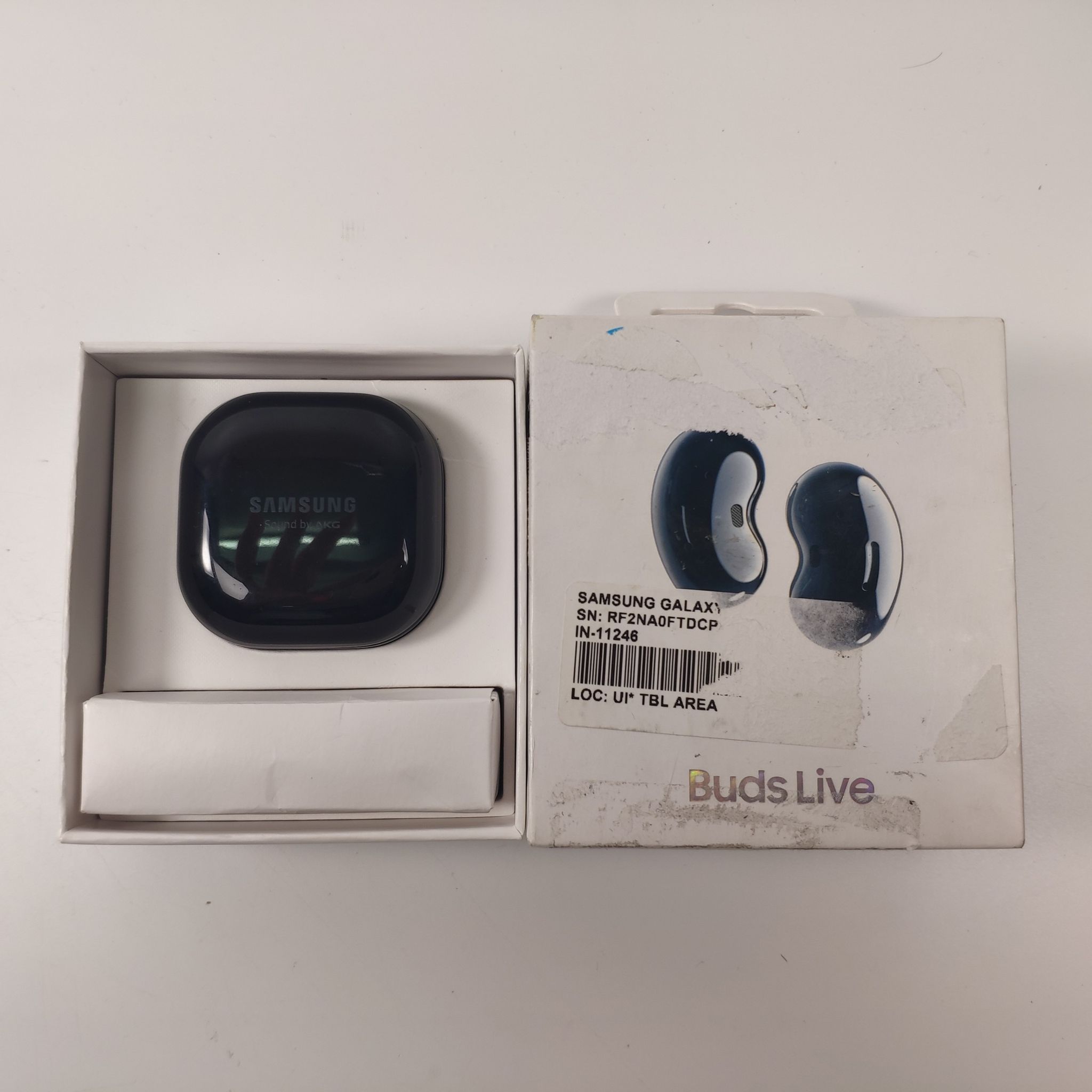 Galaxy buds live negros hot sale