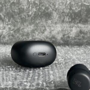jbl tour pro+